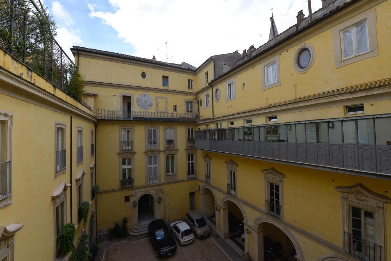 Appartamento The Babuino - Luxury Serviced Roma